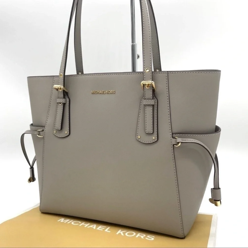 Michael Kors Voyager Tote Bag Grey